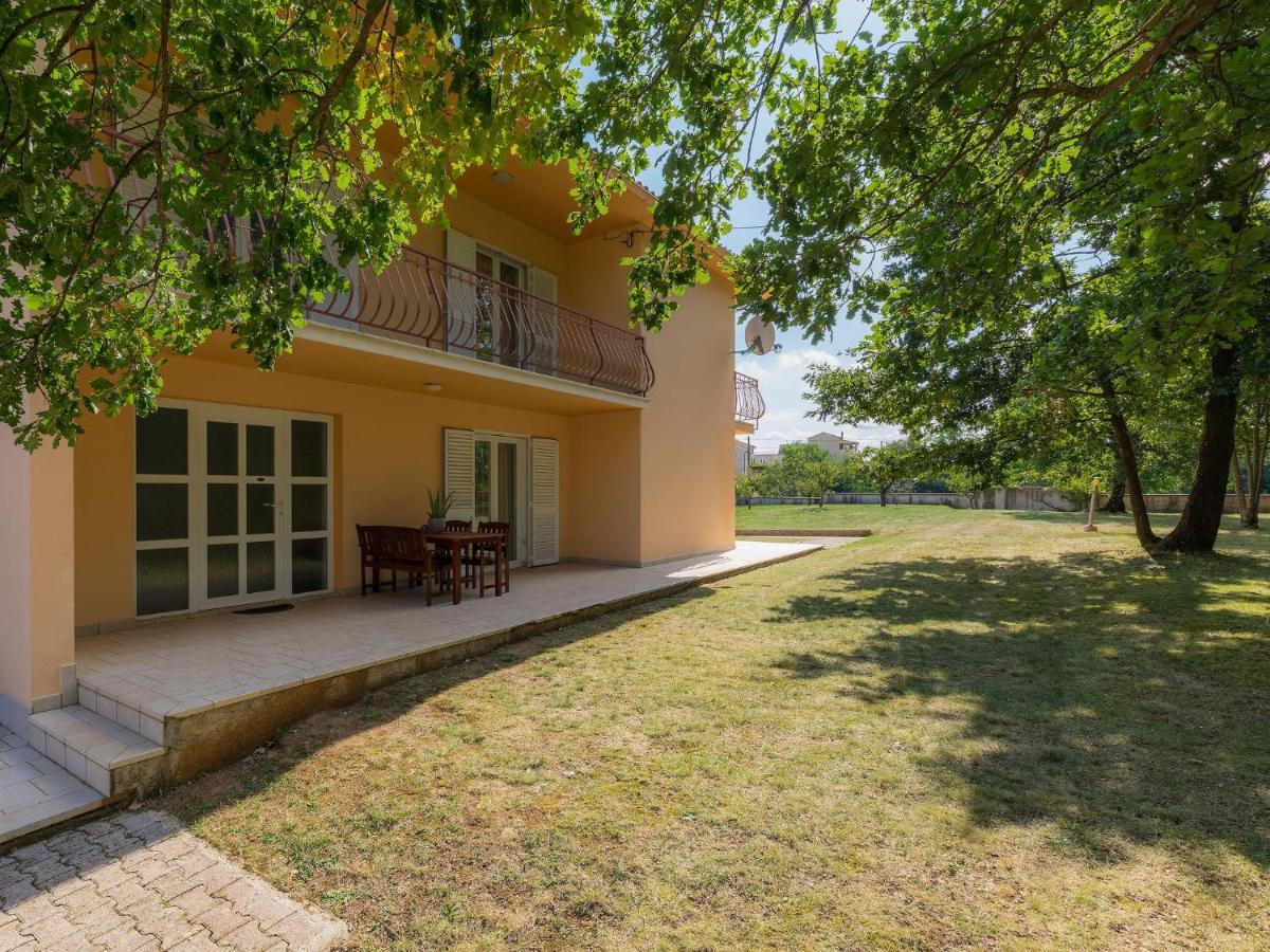 Apartment Macini - ROJ466 Žminj Esterno foto