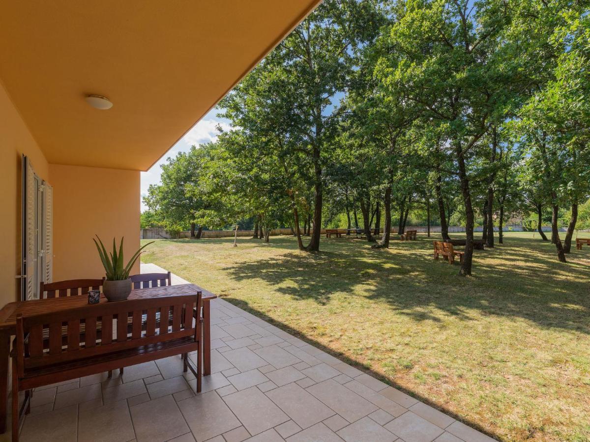 Apartment Macini - ROJ466 Žminj Esterno foto