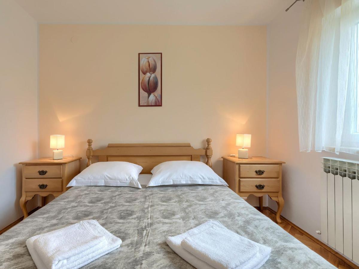Apartment Macini - ROJ466 Žminj Esterno foto
