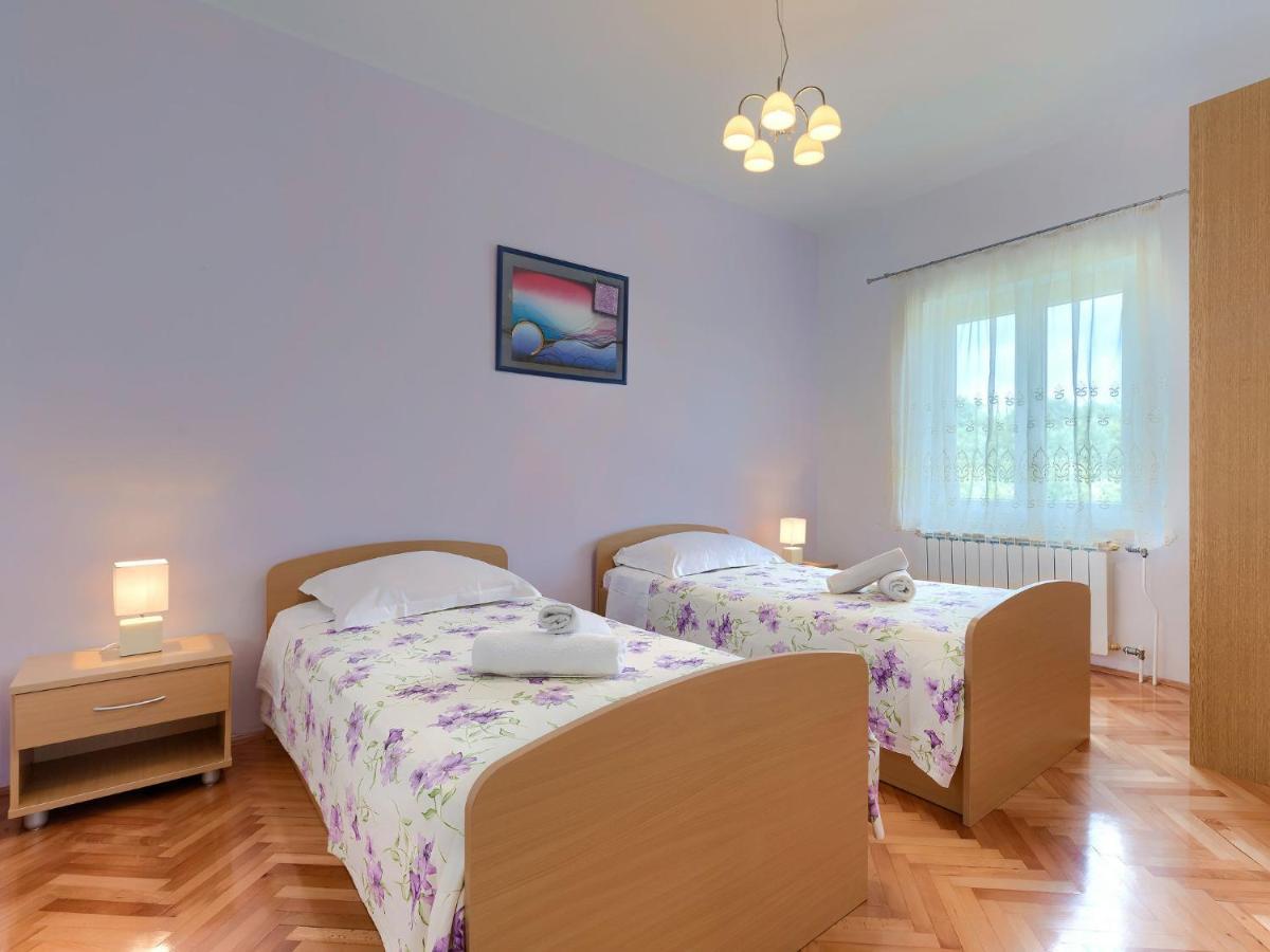 Apartment Macini - ROJ466 Žminj Esterno foto