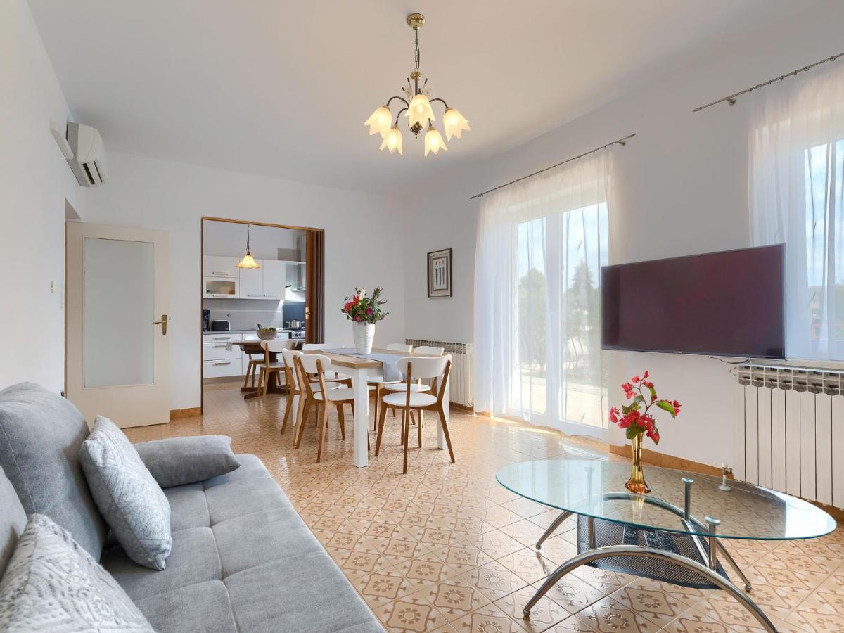 Apartment Macini - ROJ466 Žminj Esterno foto